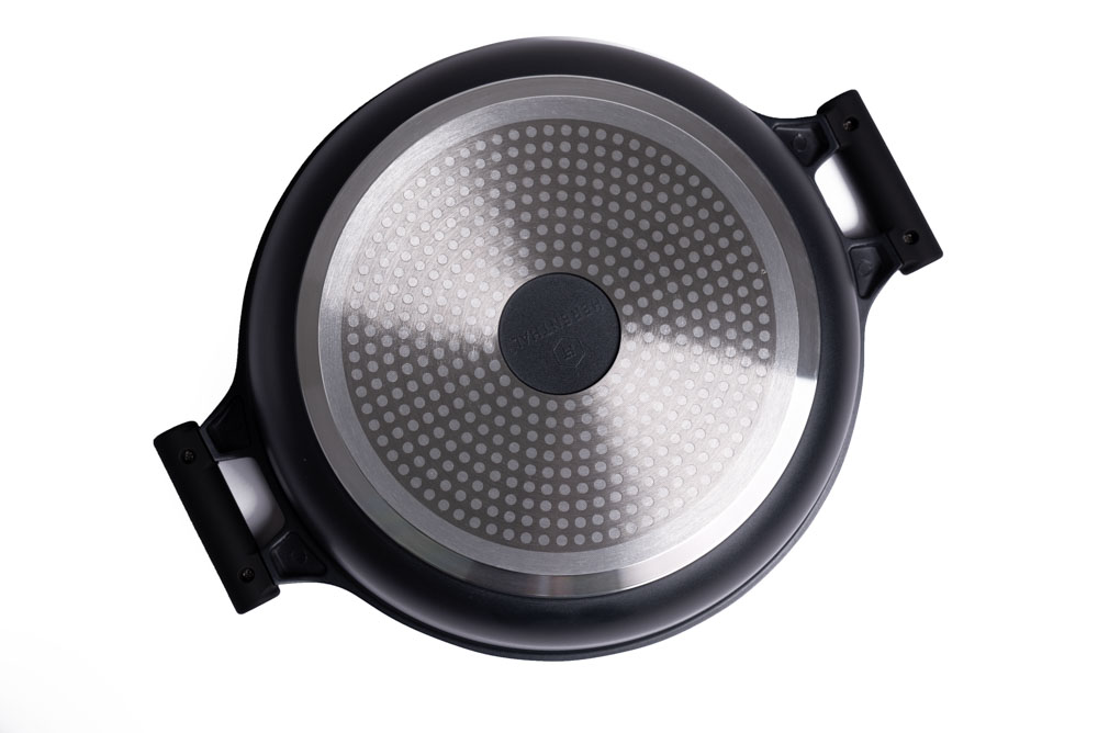 Casseruola bassa 34 cm in alluminio pressofuso con coperchio in vetro temperato